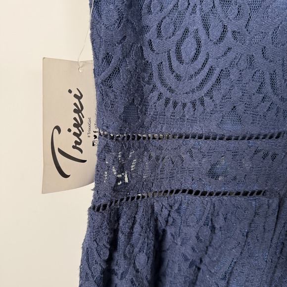 Junior Dress Trixxi Navy Lace Overlay Lined Sleeveless Size 11 NWT New - Picture 7 of 7